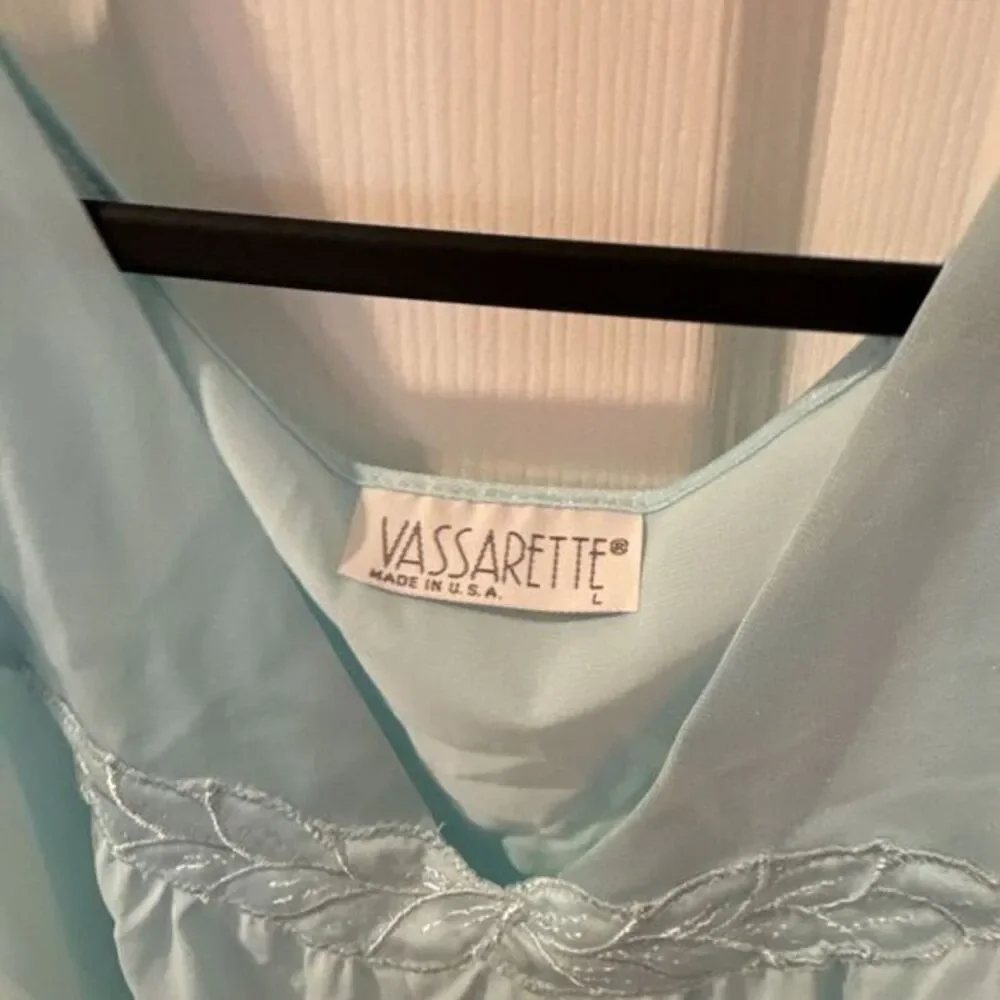 Vtg VASSARETTE Aqua ‎ Nylon Nightgown & Robe Matching set Sz L Made in USA NEW